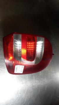 Fanale posteriore principale destro (luci)