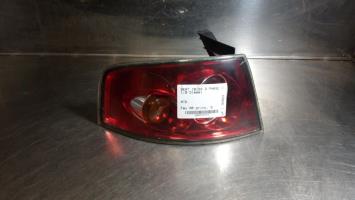 Fanale posteriore principale sinistro (luci)
