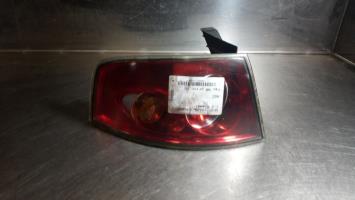 Fanale posteriore principale sinistro (luci)