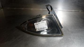 Luz trasera principal izquierda (luces)