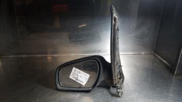 Retrovisor izquierdo