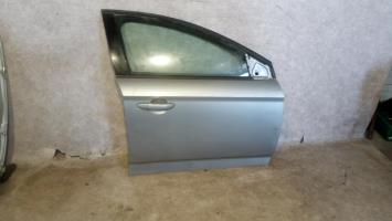 Porte avant droit