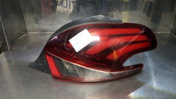 Fanale posteriore principale destro (luci)