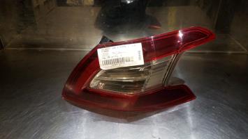 Fanale posteriore principale destro (luci)