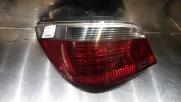 Fanale posteriore principale sinistro (luci)