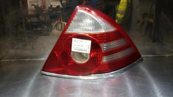 Fanale posteriore principale destro (luci)