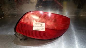 Fanale posteriore principale destro (luci)