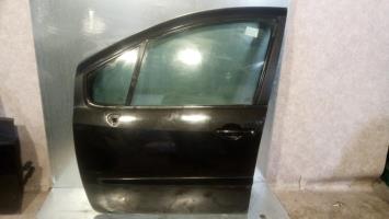 Porte avant gauche