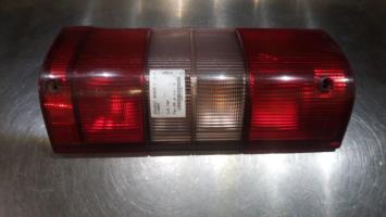 Fanale posteriore principale sinistro (luci)