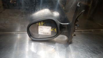 Retrovisor izquierdo