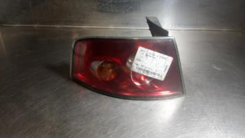 Fanale posteriore principale sinistro (luci)