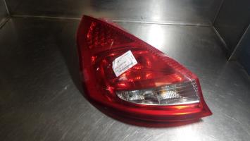 Fanale posteriore principale sinistro (luci)