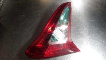 Fanale posteriore principale sinistro (luci)