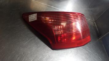 Fanale posteriore principale sinistro (luci)