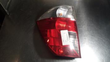 Fanale posteriore principale sinistro (luci)