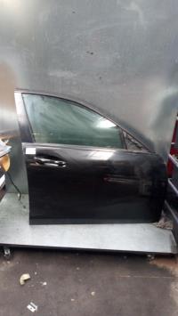 Porte avant droit