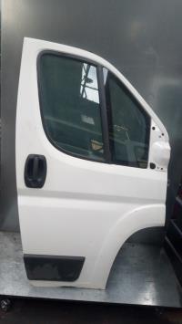 Porte avant droit
