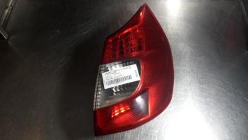 Fanale posteriore principale destro (luci)