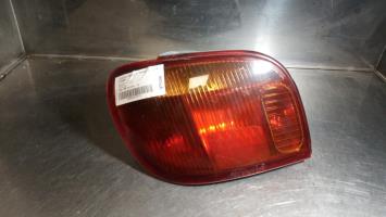 Fanale posteriore principale sinistro (luci)