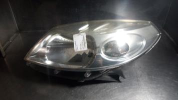Óptica delantera principal izquierda (luces) (faro)