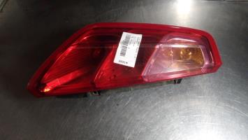 Fanale posteriore principale sinistro (luci)