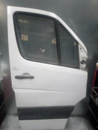 Porte avant droit