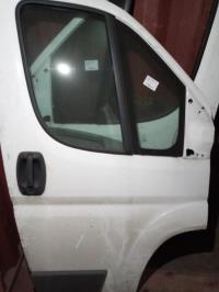 Porte avant droit