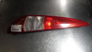 Fanale posteriore principale sinistro (luci)