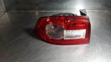 Fanale posteriore principale sinistro (luci)