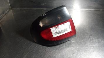 Fanale posteriore principale sinistro (luci)
