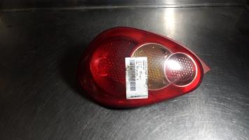 Fanale posteriore principale sinistro (luci)