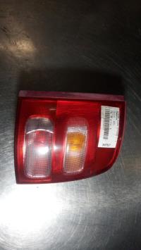 Fanale posteriore principale sinistro (luci)