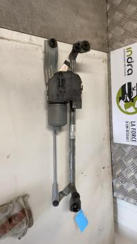 Moteur essuie glace avant