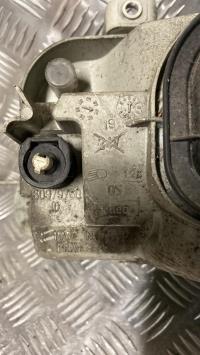 Moteur essuie glace avant