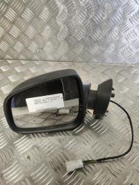Retrovisor izquierdo