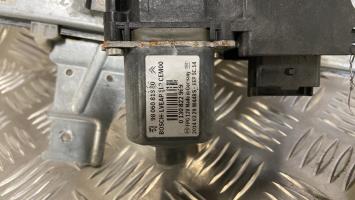 Elevalunas eléctrico delantero izquierdo