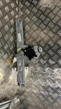 Leve vitre electrique avant gauche