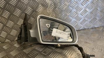 Retrovisor derecho