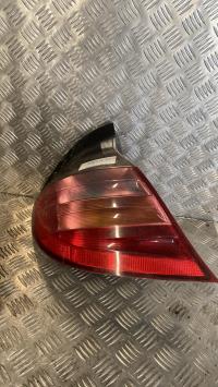 Fanale posteriore principale sinistro (luci)