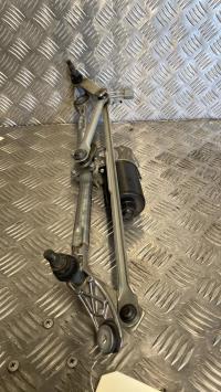 Motore tergicristallo anteriore