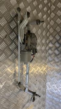 Moteur essuie glace avant