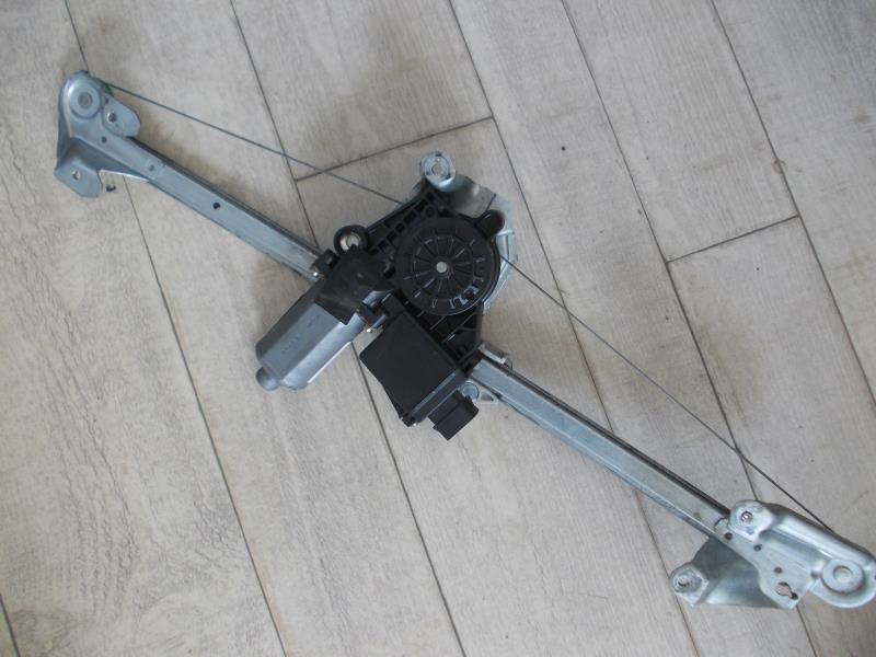 Leve vitre electrique arriere gauche