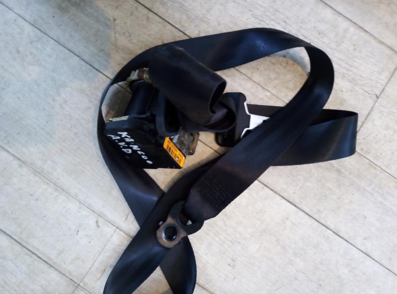 Ceinture avant droit