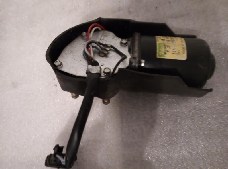 Moteur essuie glace arriere