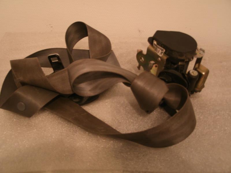 Ceinture avant gauche