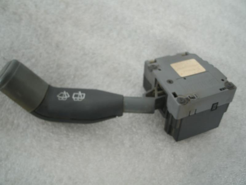 Commodo d'essuie glaces