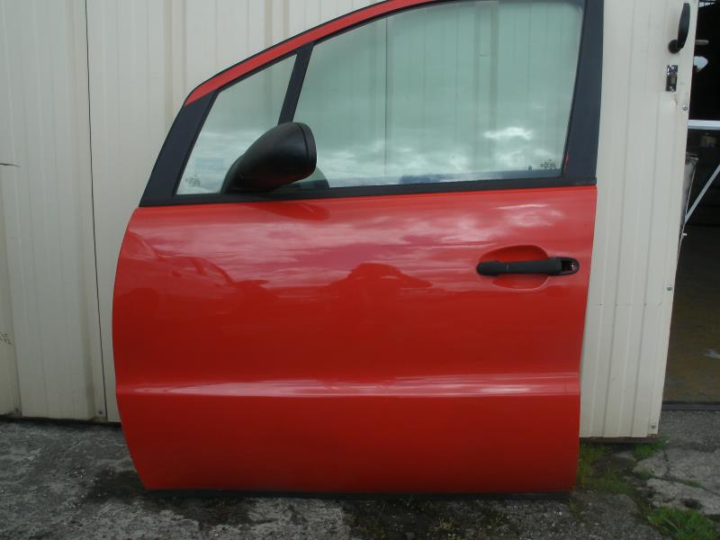 Porte avant gauche