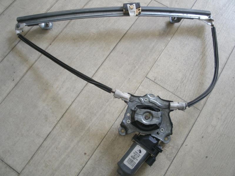 Leve vitre electrique avant gauche