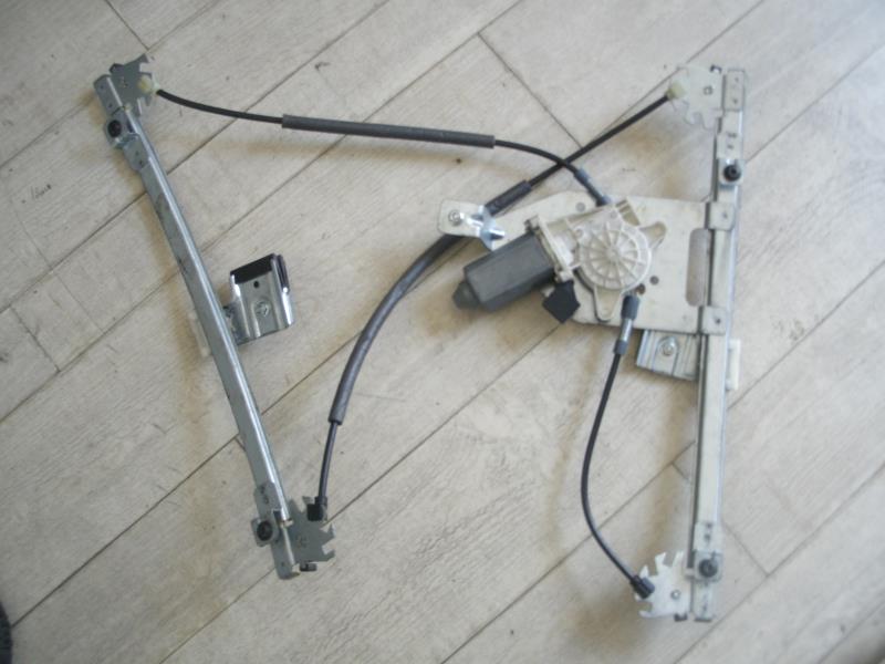 Leve vitre electrique avant gauche