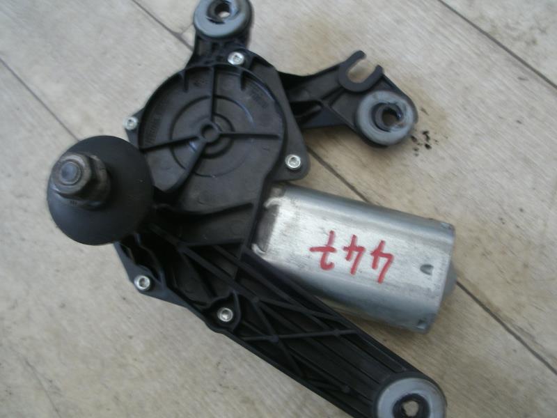Moteur essuie glace arriere